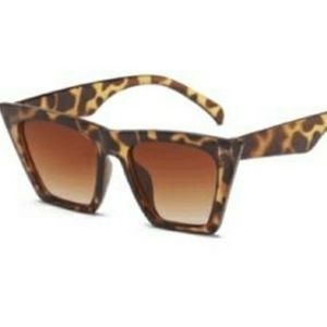 Cat Eye Leapord Print Shades